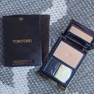 COPY - Tom Ford Finishing Powder
